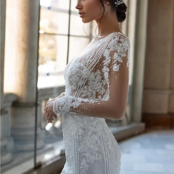 Pronovias Pickford Wedding Dress - Picture 1 of 8